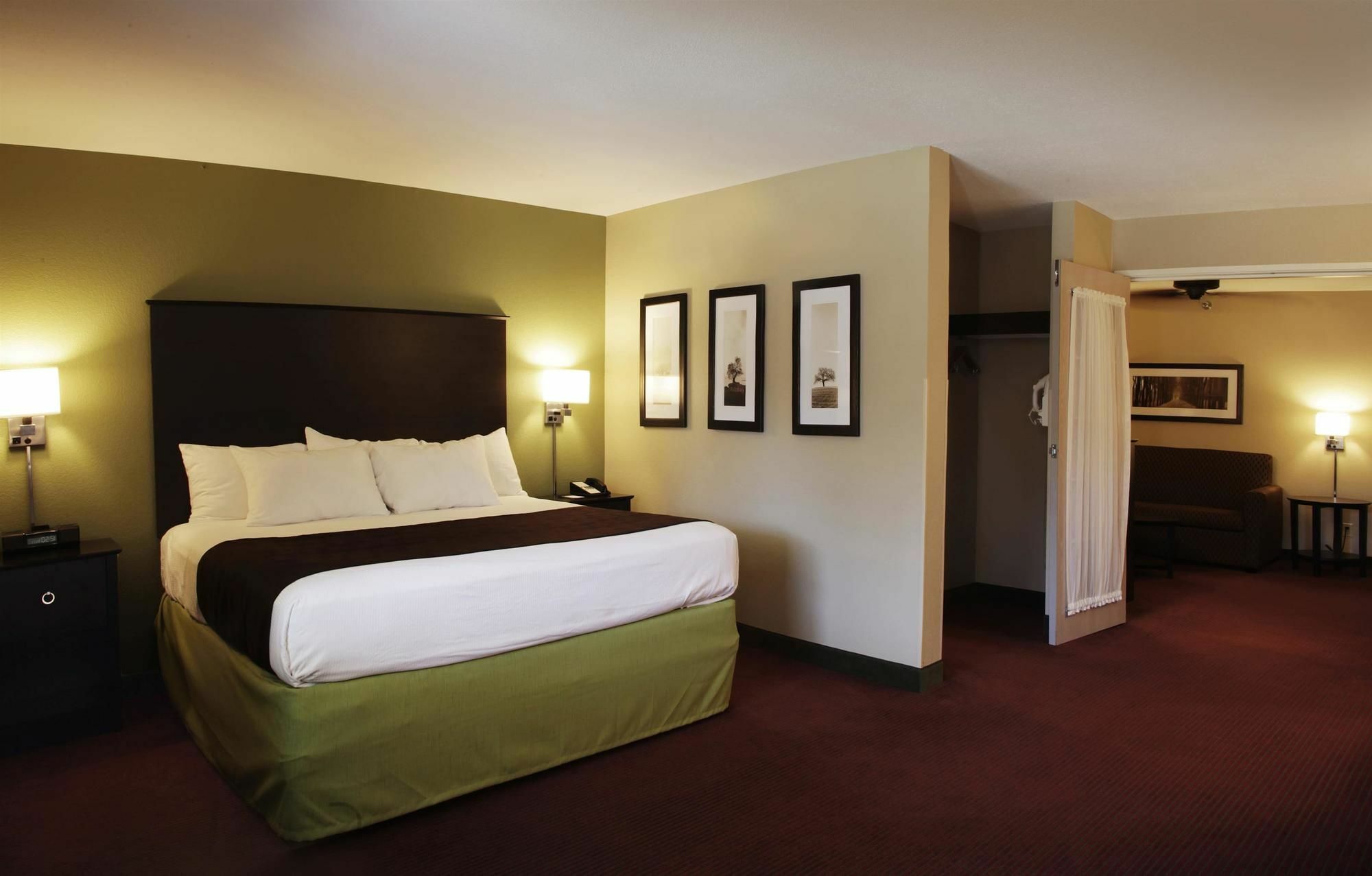 Americinn By Wyndham Okoboji Exterior foto